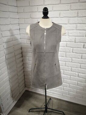 Grenier Woman's Size Medium Grey Full Zip Tunic Jumper Vest / Top Sleeveless